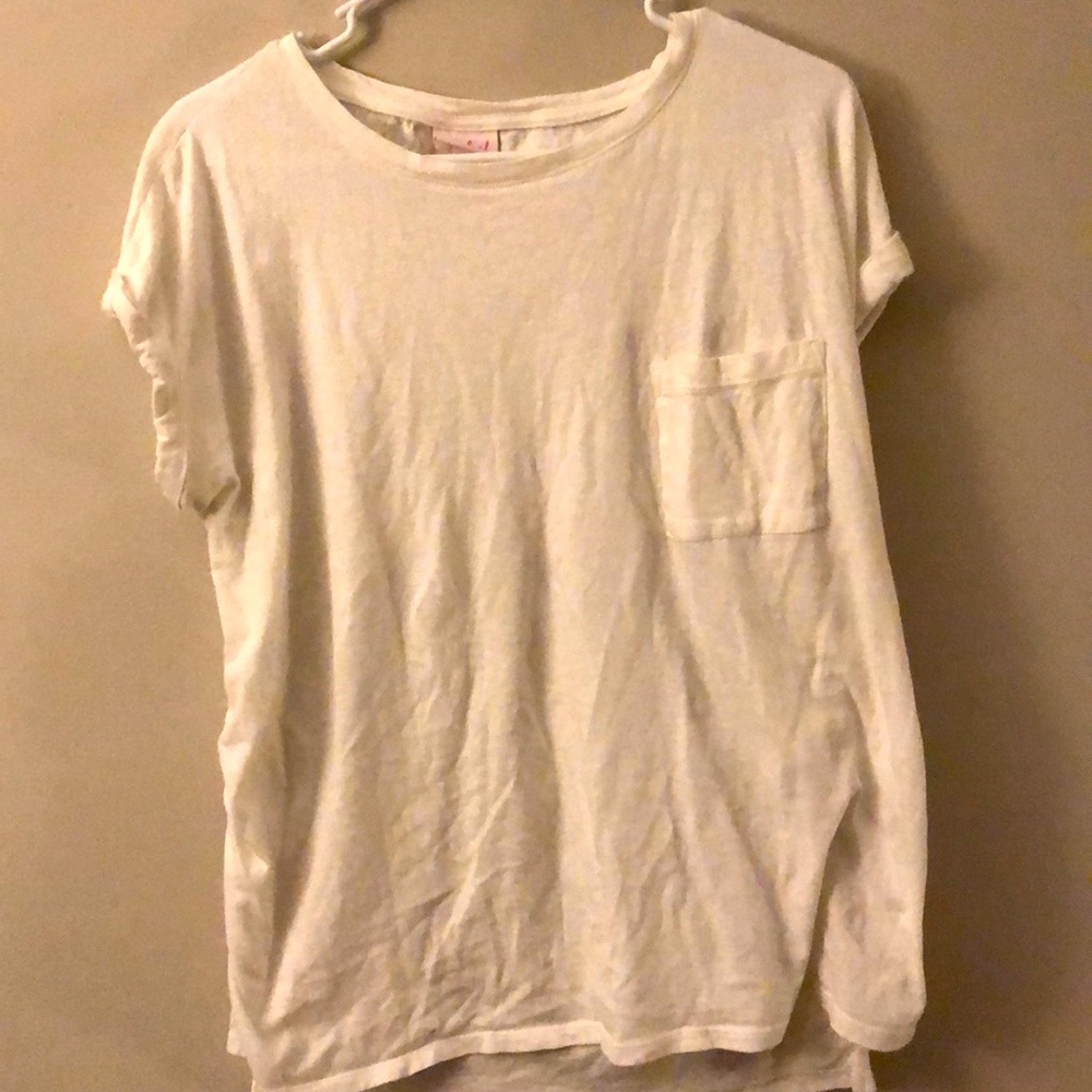White maternity t shirt
